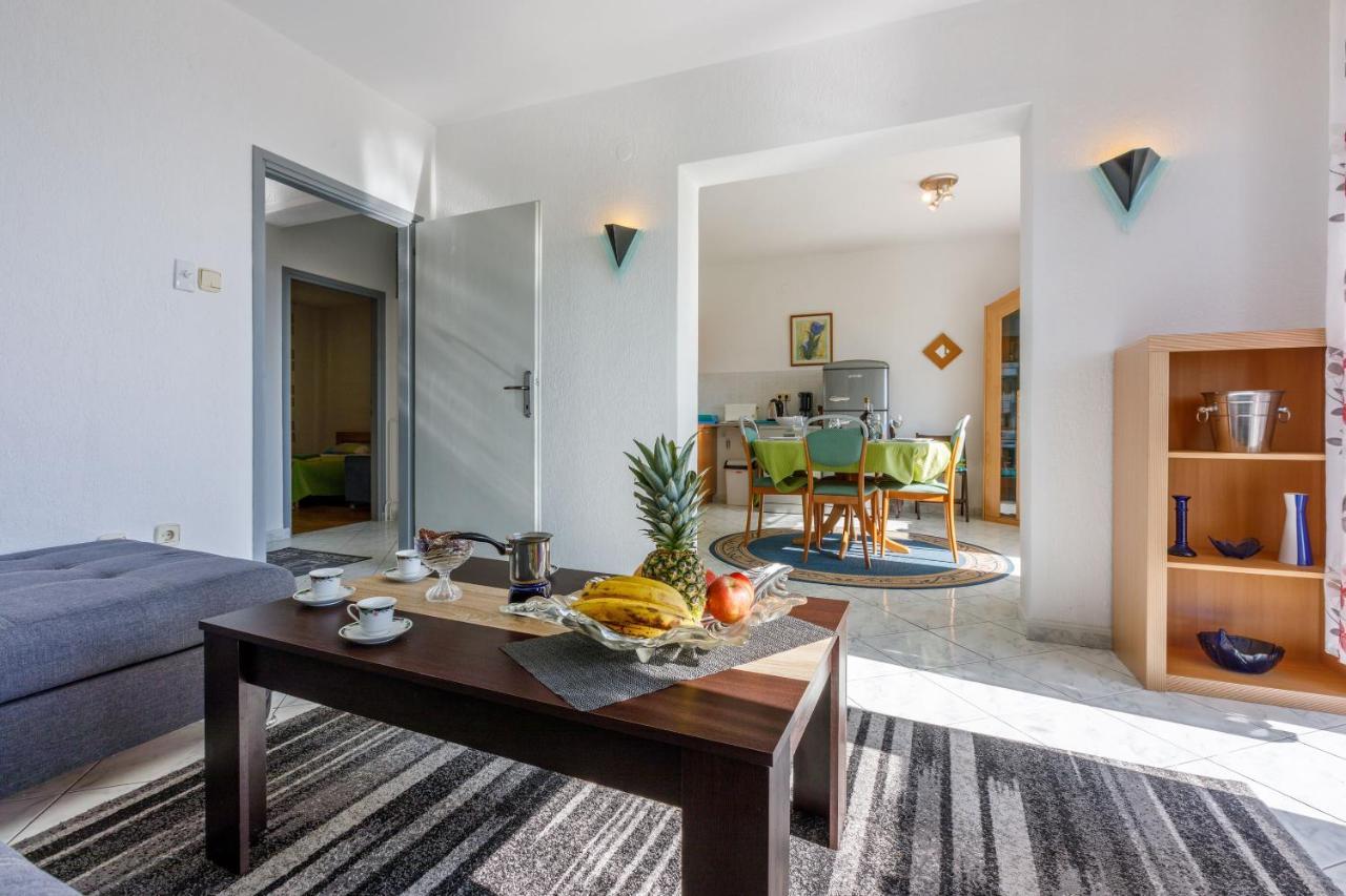 Apartments Budzyn Novi Vinodolski Exteriör bild